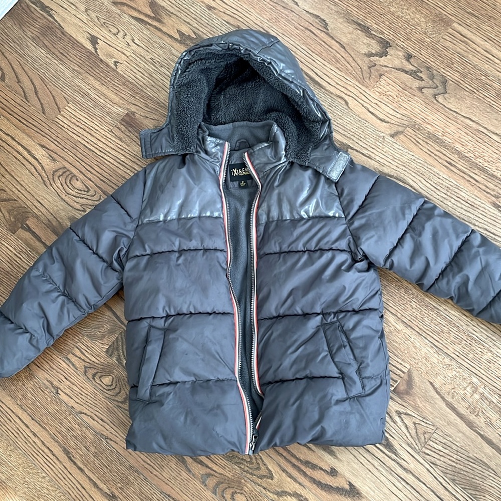 Extreme winter jacket size Medium fleece lined very warm for winter weather